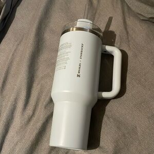 Stanley x Starbucks blue 40 oz